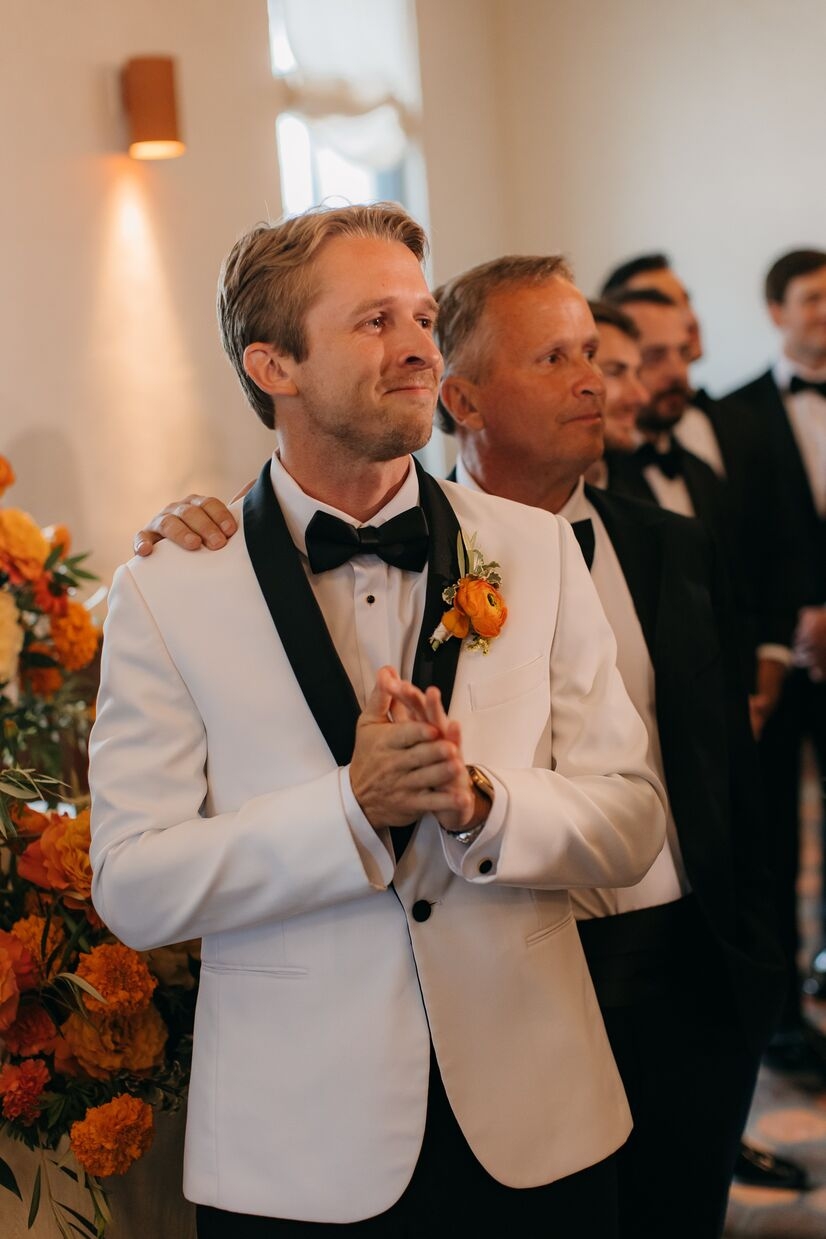 groom watching the bride walk down the aisle at common house chattanooga
